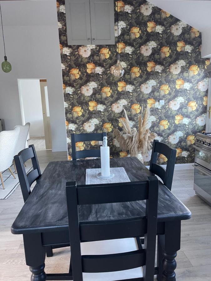 Cosy Apartment With Fire Stove Athlone Dış mekan fotoğraf